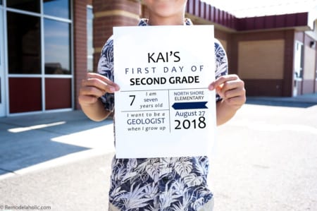 Printable First Day Of School Signs For Photos K 12 2018 2019 School Year #remodelaholic (5)
